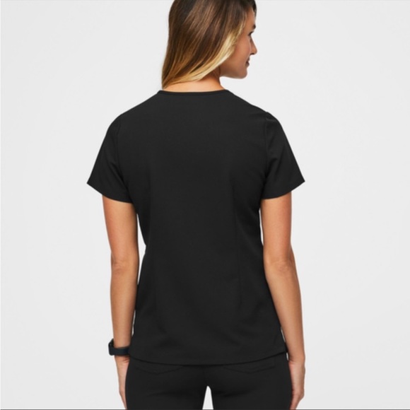 Figs Black Women's Scrub Set - Picture 6 of 16